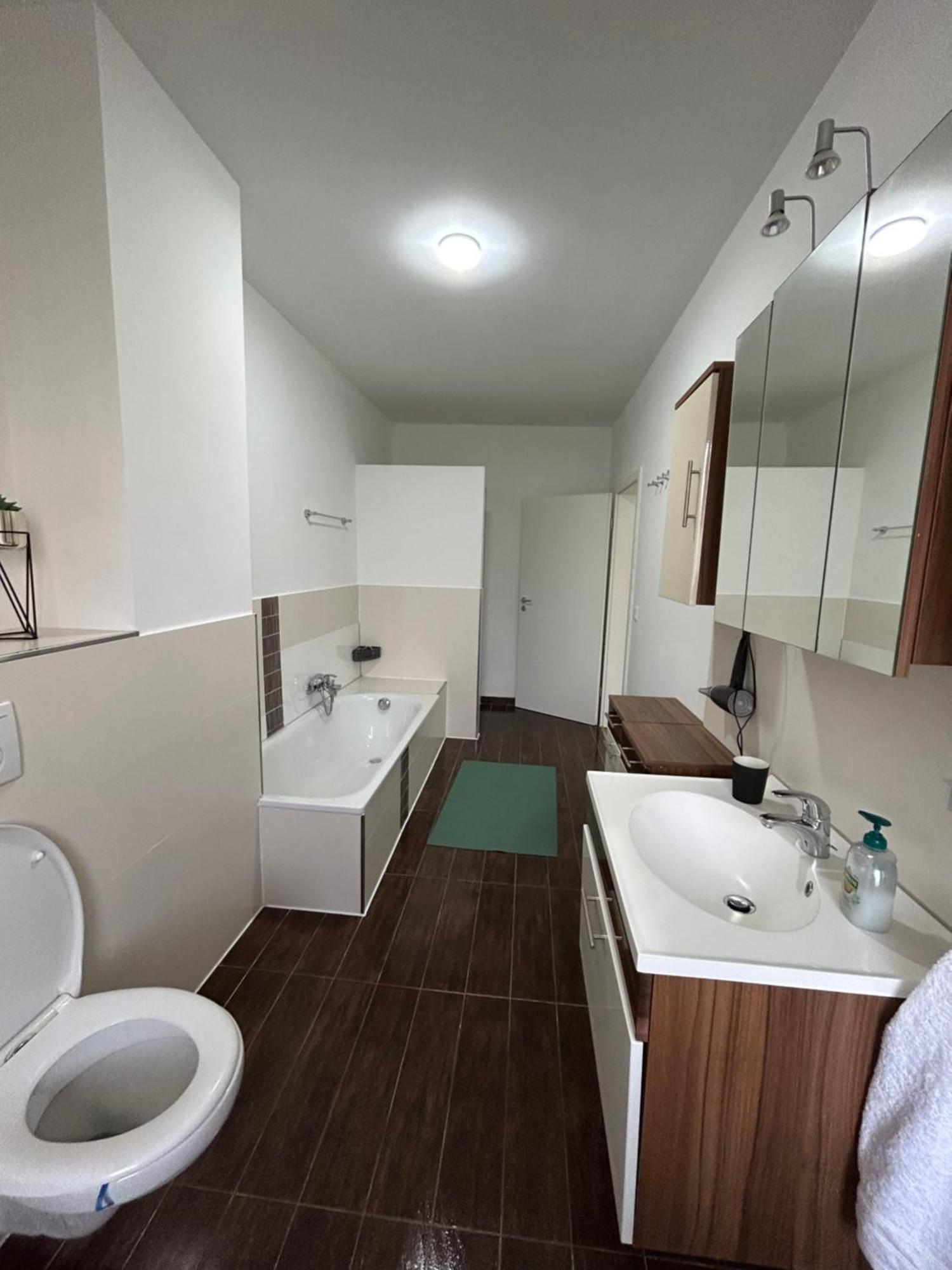 האם Apartment Am Gustav-Luebcke Museum - Hbf מראה חיצוני תמונה